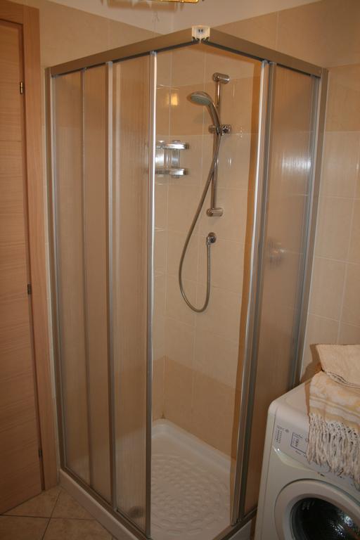 Alma Apartment ซีร์มิโอเน ภายนอก รูปภาพ