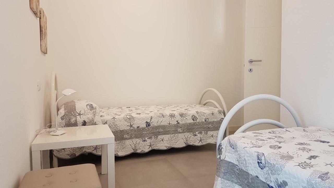 Alma Apartment ซีร์มิโอเน ภายนอก รูปภาพ