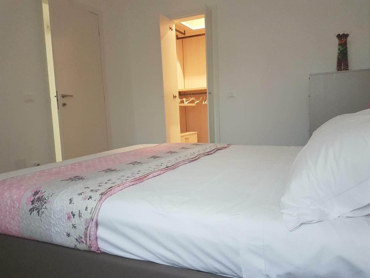 Alma Apartment ซีร์มิโอเน ภายนอก รูปภาพ